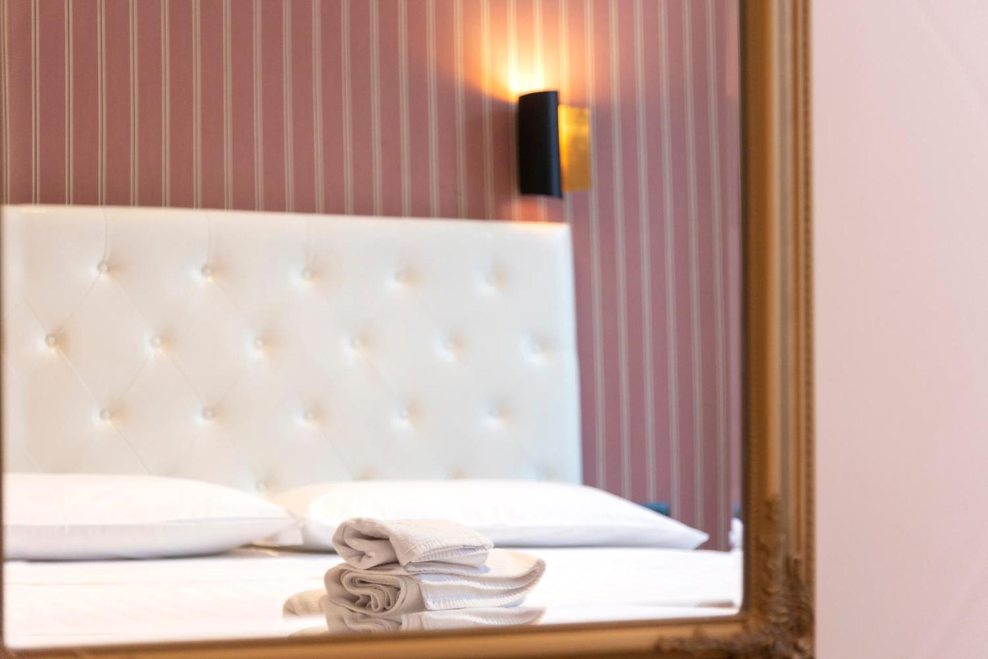 La Grande Bellezza Guest House Roma Ngoại thất bức ảnh