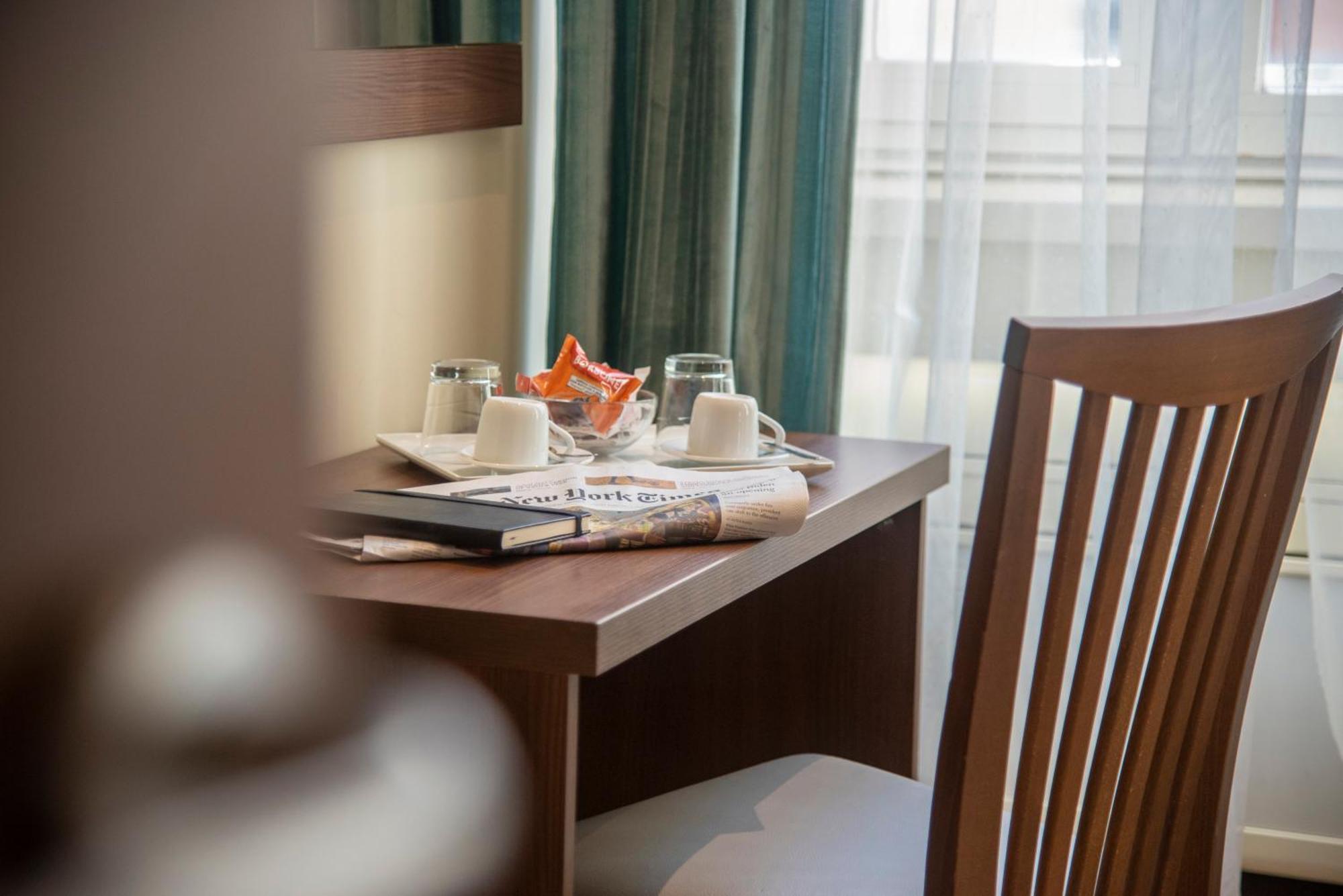 La Grande Bellezza Guest House Roma Ngoại thất bức ảnh